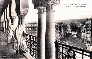 ALGER - RUE MICHELET - VUE PRISE DE LA GRANDE POSTE